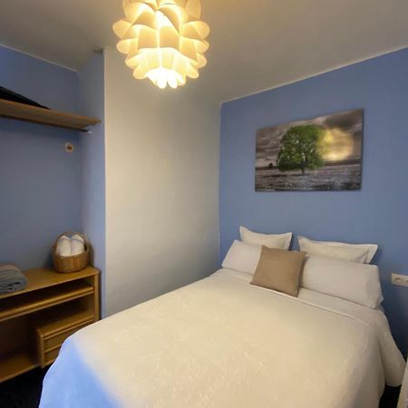 La Casa De Las Hadas Hotel La Reguda Ngoại thất bức ảnh