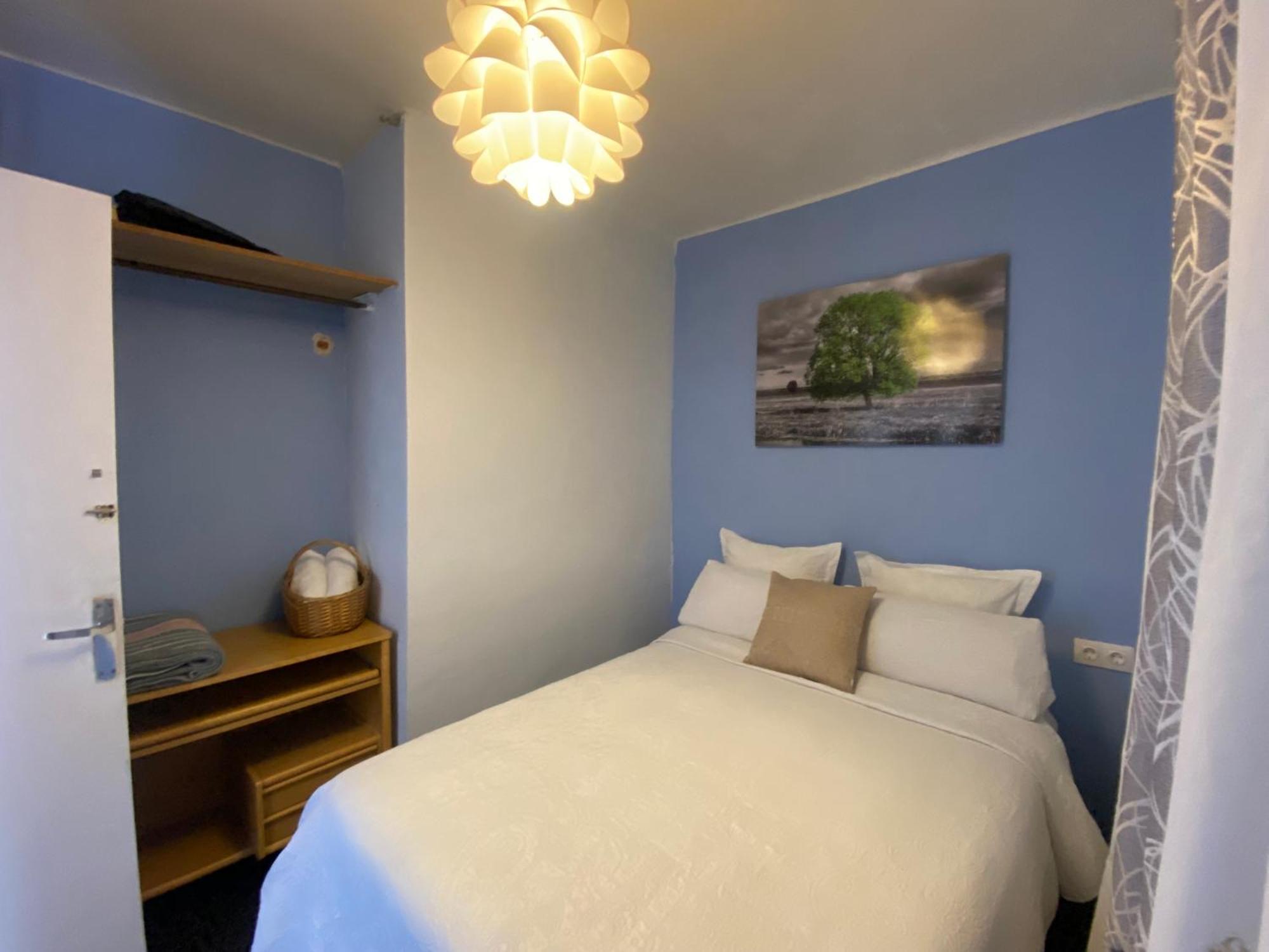 La Casa De Las Hadas Hotel La Reguda Ngoại thất bức ảnh