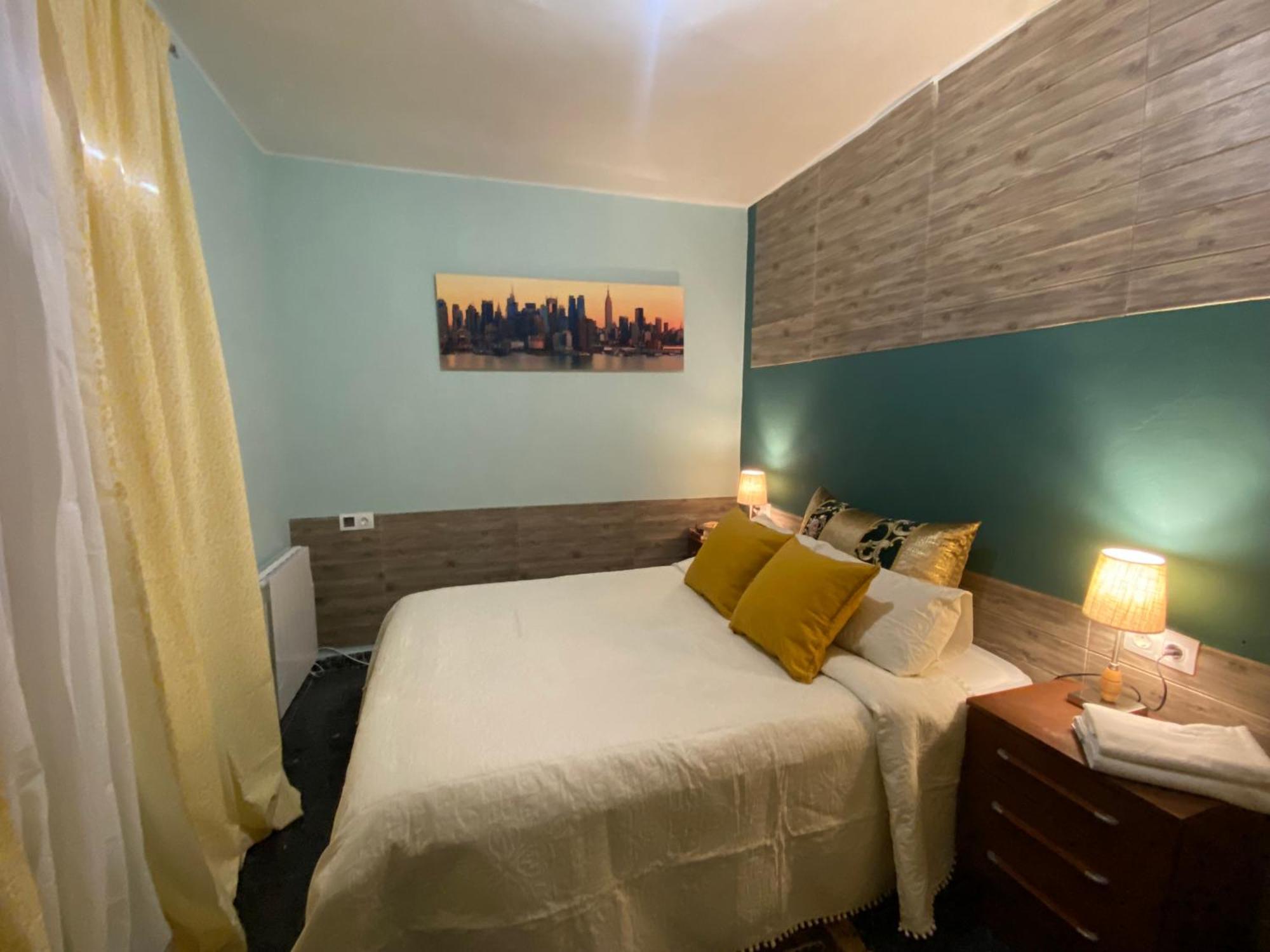 La Casa De Las Hadas Hotel La Reguda Ngoại thất bức ảnh